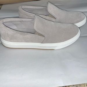Steve Madden Gills Dove Grey Slip On Sneakers